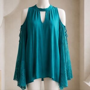Umgee Turquoise Lace Sleeve Blouse